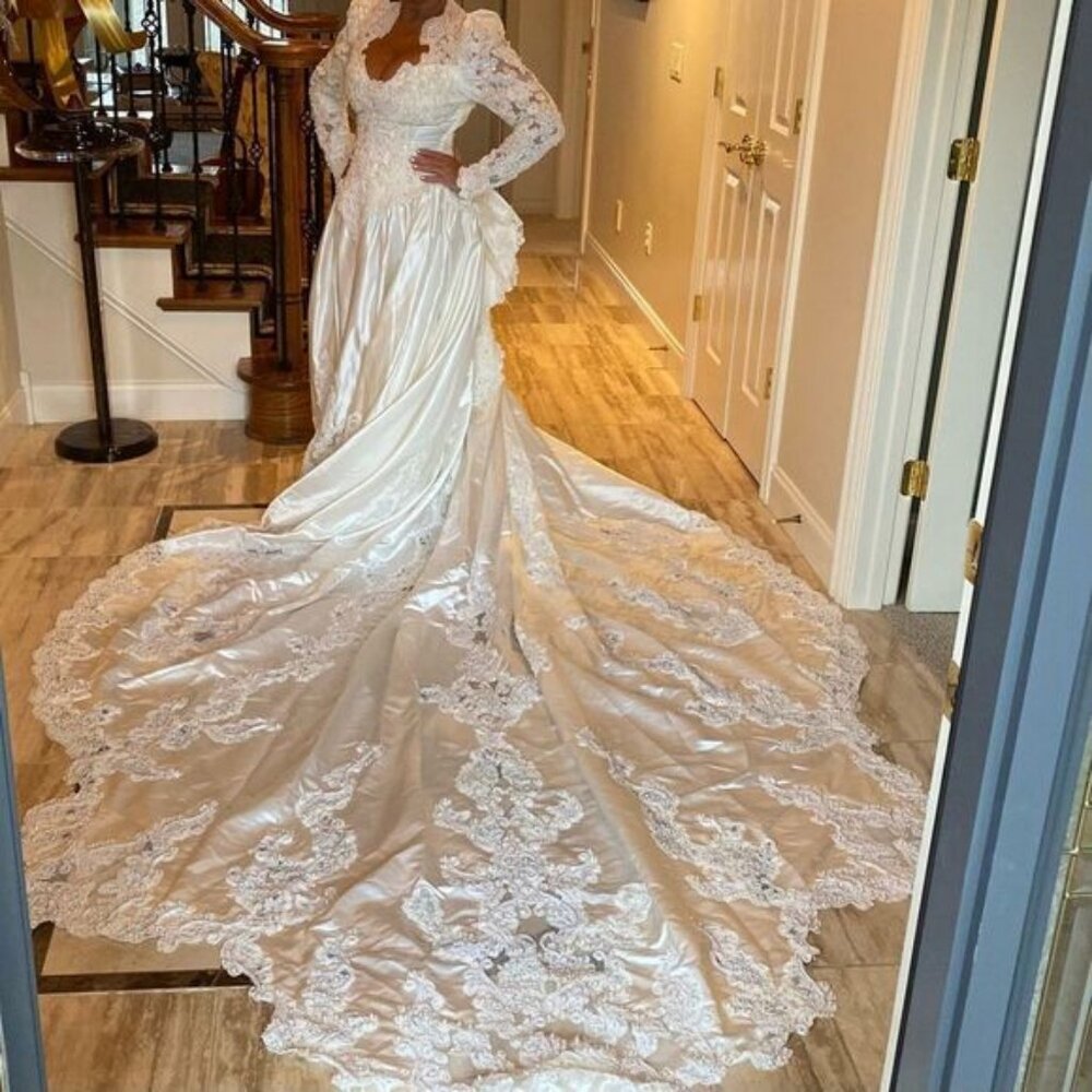 Vintage Triple Cathedral Wedding Dress